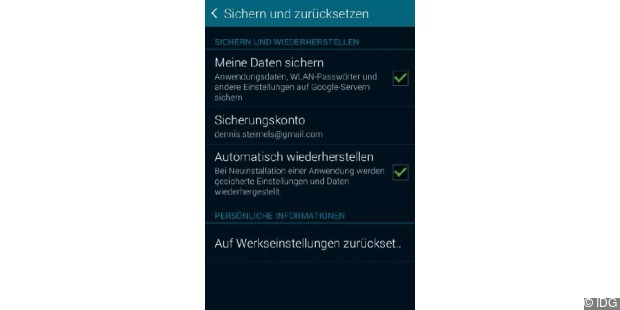 Leave the checkmark for data backup activated, then reset the smartphone to the delivery state.