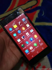 fake sony xperia z4 front