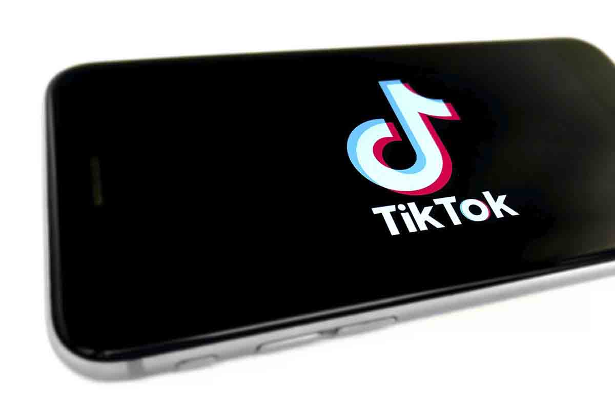 How to change the description on TikTok 2