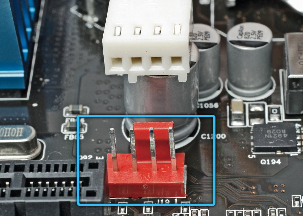 4 pin connector