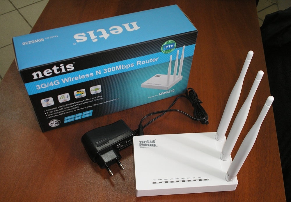 Netis MW5230 router with box