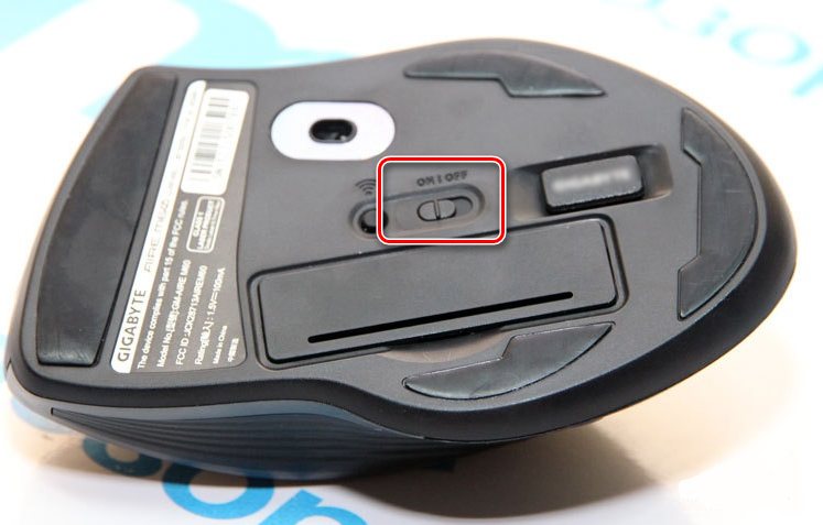 Wireless mouse power button