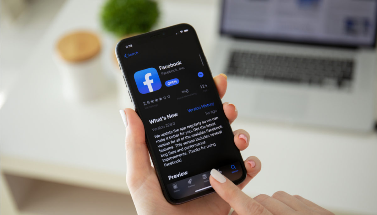 facebook-dark-mode-now-available