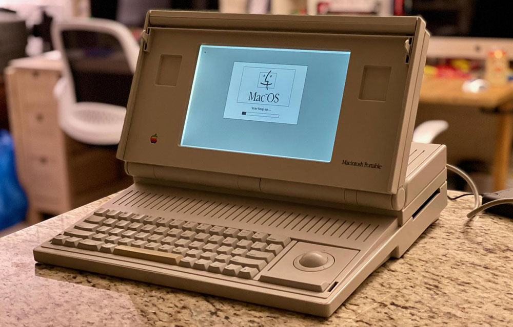 Macintosh Portable Notebook