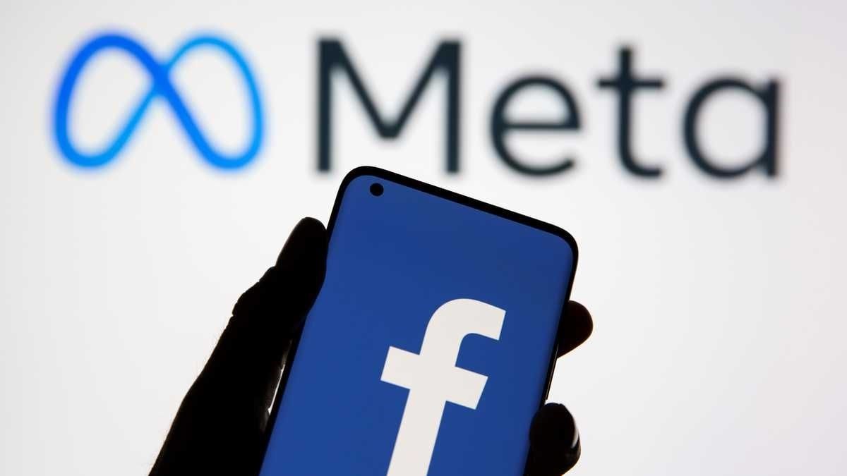 Logos of Facebook and its matrix, Meta, promoter of the metaverse